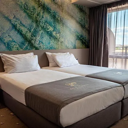 Aqua Paradise & Aqua Park Otel Misivri