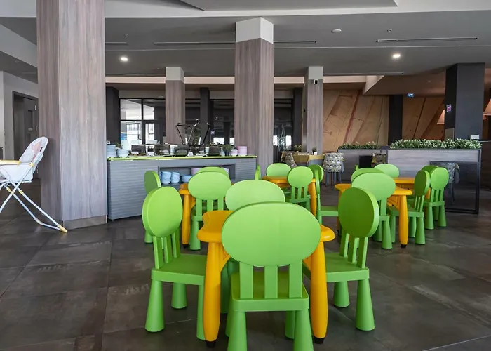 Hotel Aqua Paradise & Aqua Park 4*