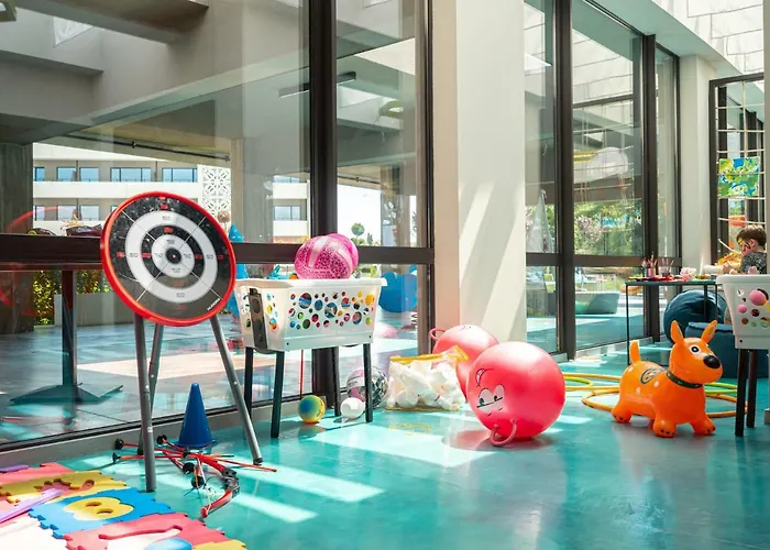 Aqua Paradise & Aqua Park 4* Nessebar