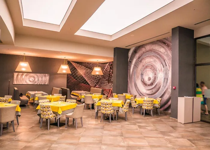 Aqua Paradise & Aqua Park Hotel Nessebar