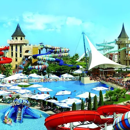 Aqua Paradise & Aqua Park 4*