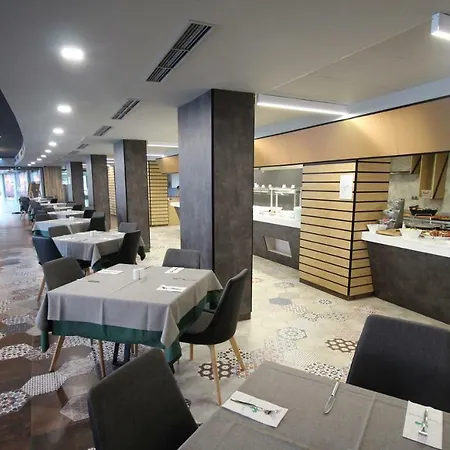 Aqua Paradise & Aqua Park Hotel 4*