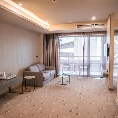 Aqua Paradise & Aqua Park Hotel Nesebar