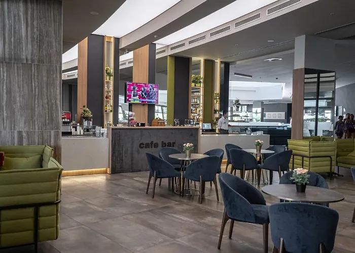 Hotel Aqua Paradise & Aqua Park Nessebar